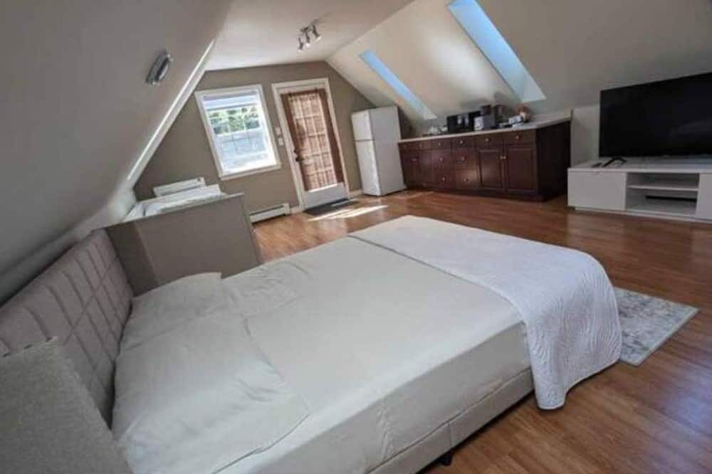 Photo of Bedroom in Halifax County