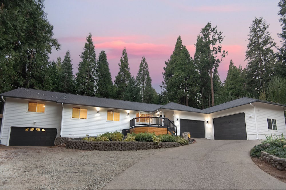 Photo of Outdoor in Pollock Pines