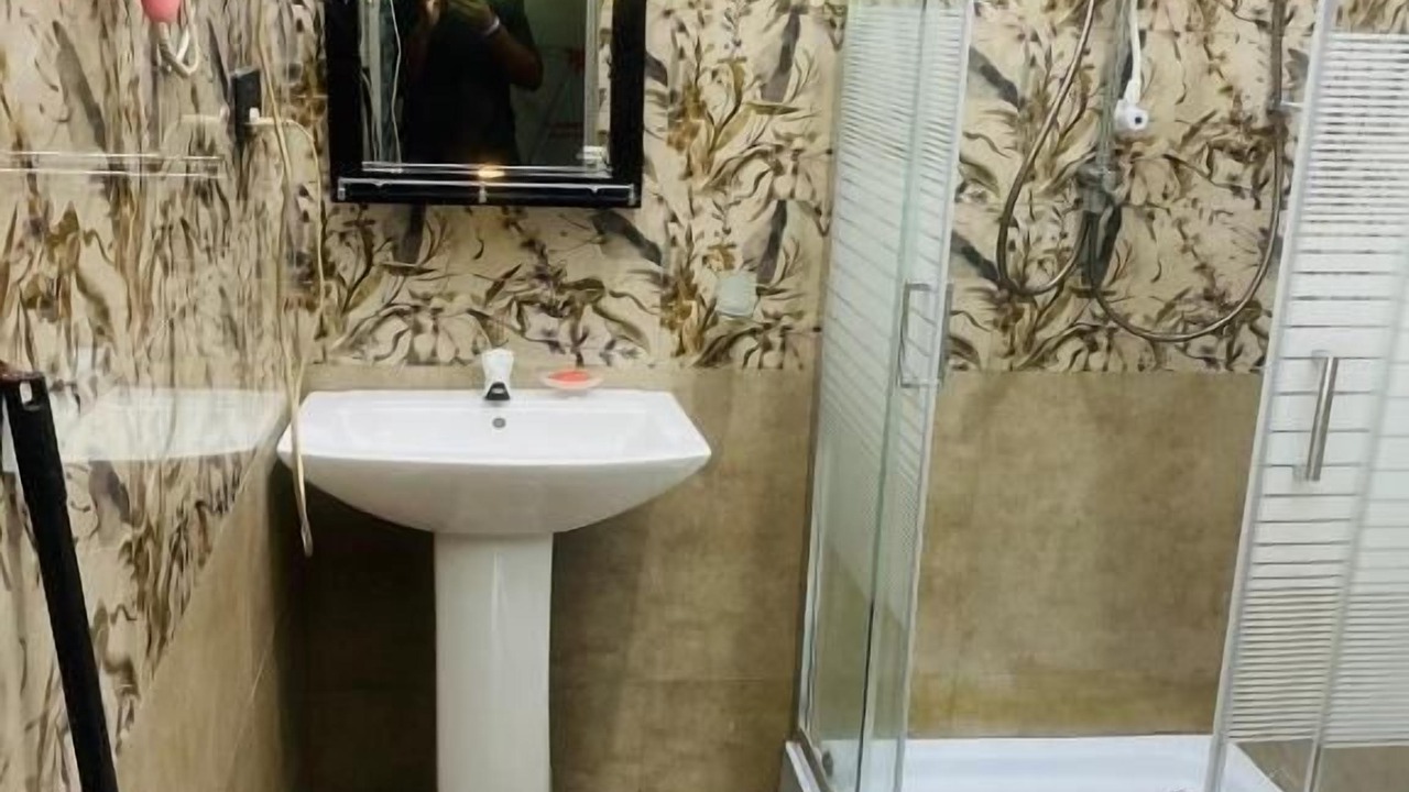 Photo of Bathroom in Kirinda