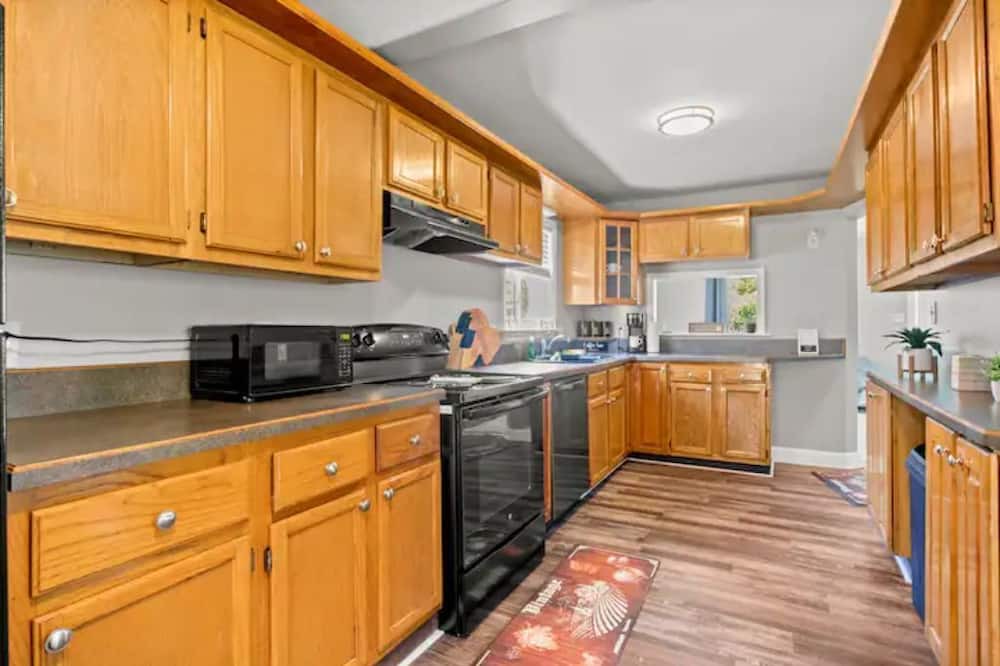 Photo of Kitchen in Taylor