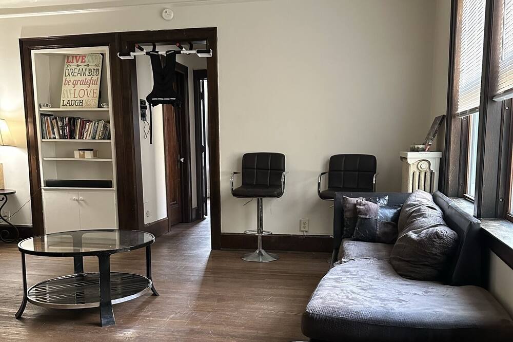Photo of Livingroom in Grand Traverse District