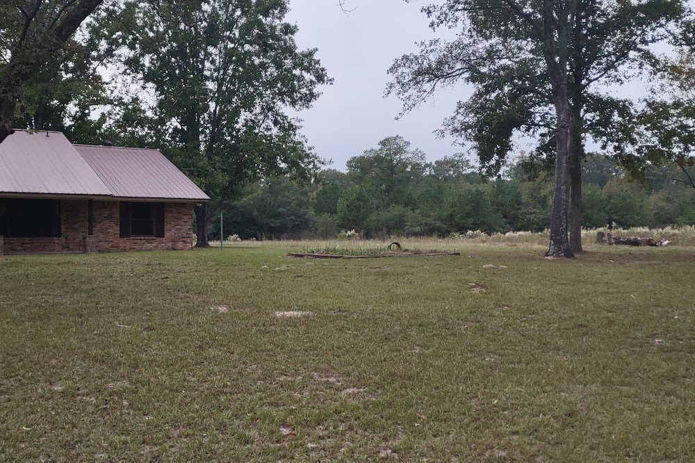 Photo of Outdoor in Linden