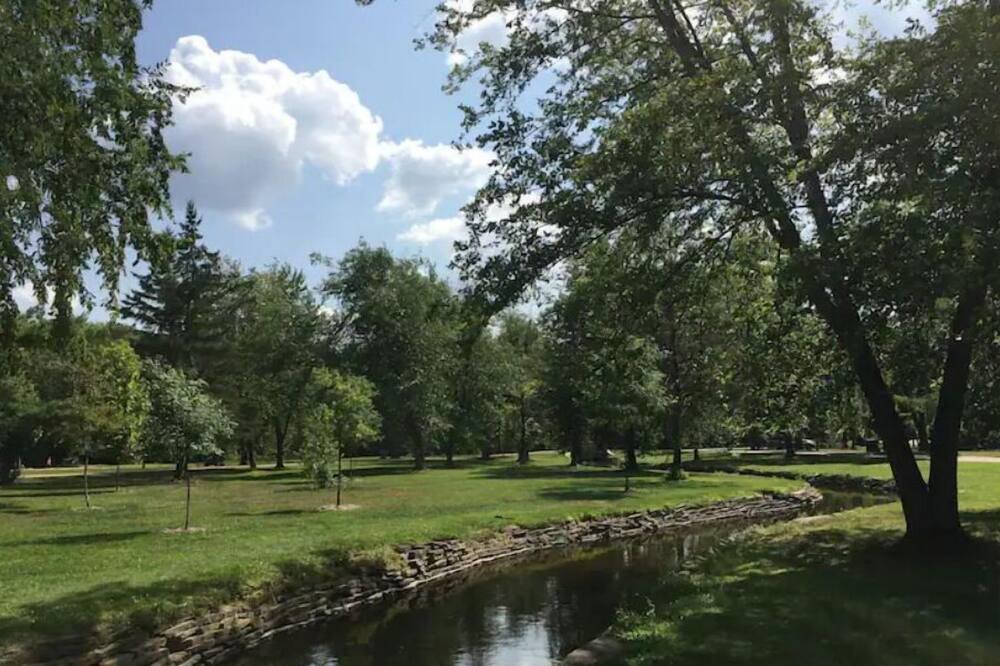 Photo of Others in Park Ridge