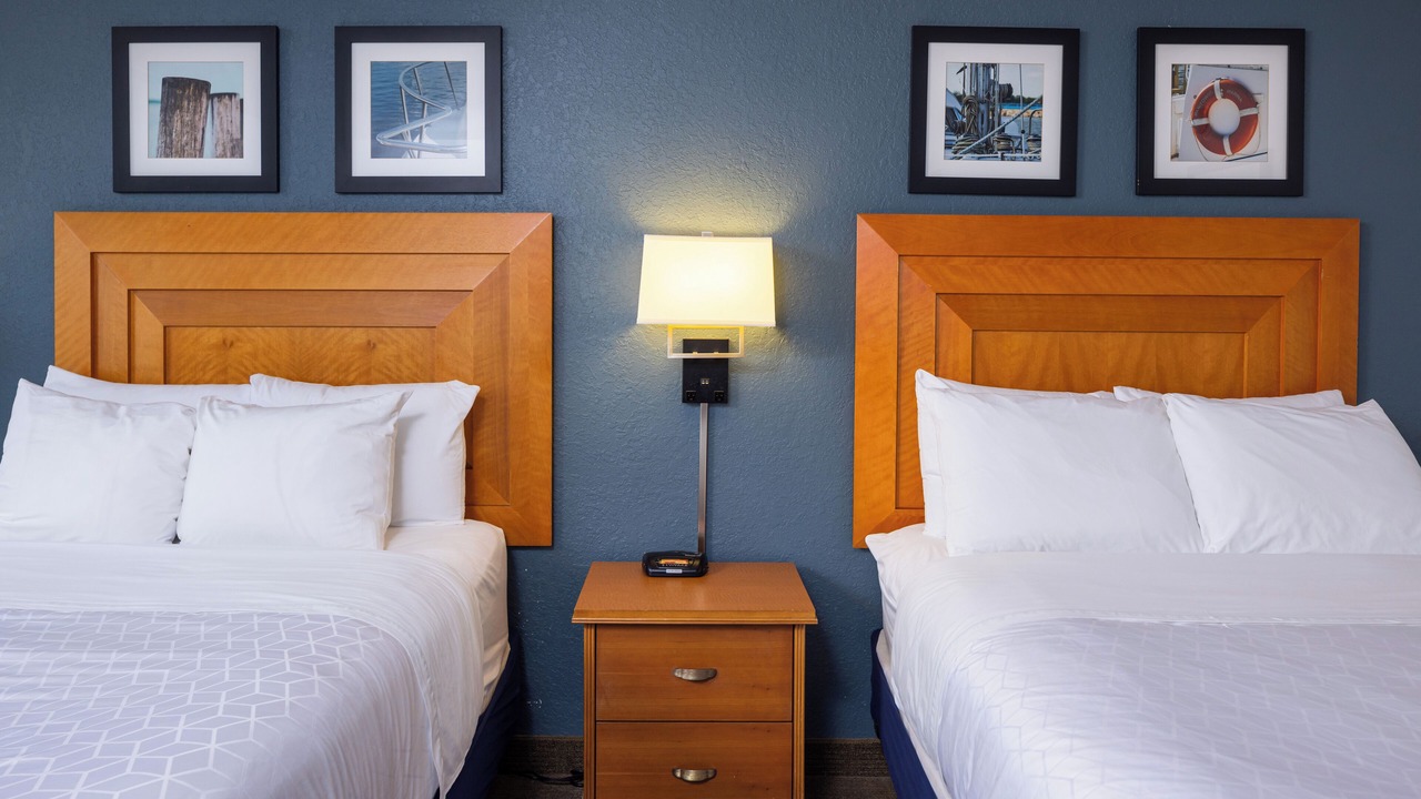 Photo of Bedroom in Manitowoc