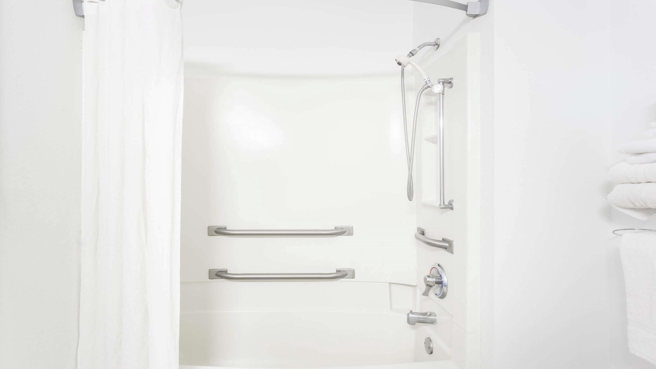 Photo of Bathroom in Pontiac