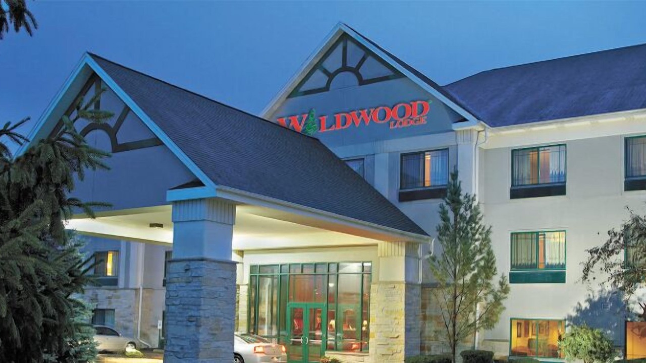 Photo of Buildings in Pewaukee