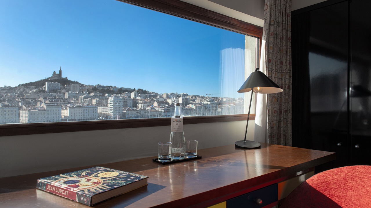 Photo of Bedroom in Hotel-de-Ville