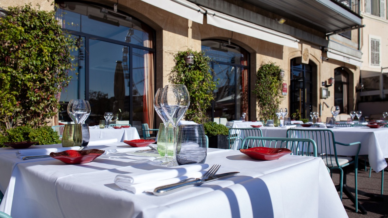 Photo of Patio Balcony in Hotel-de-Ville