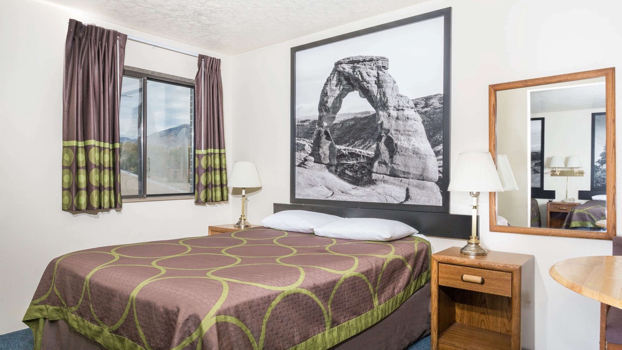Photo of Bedroom in Logan