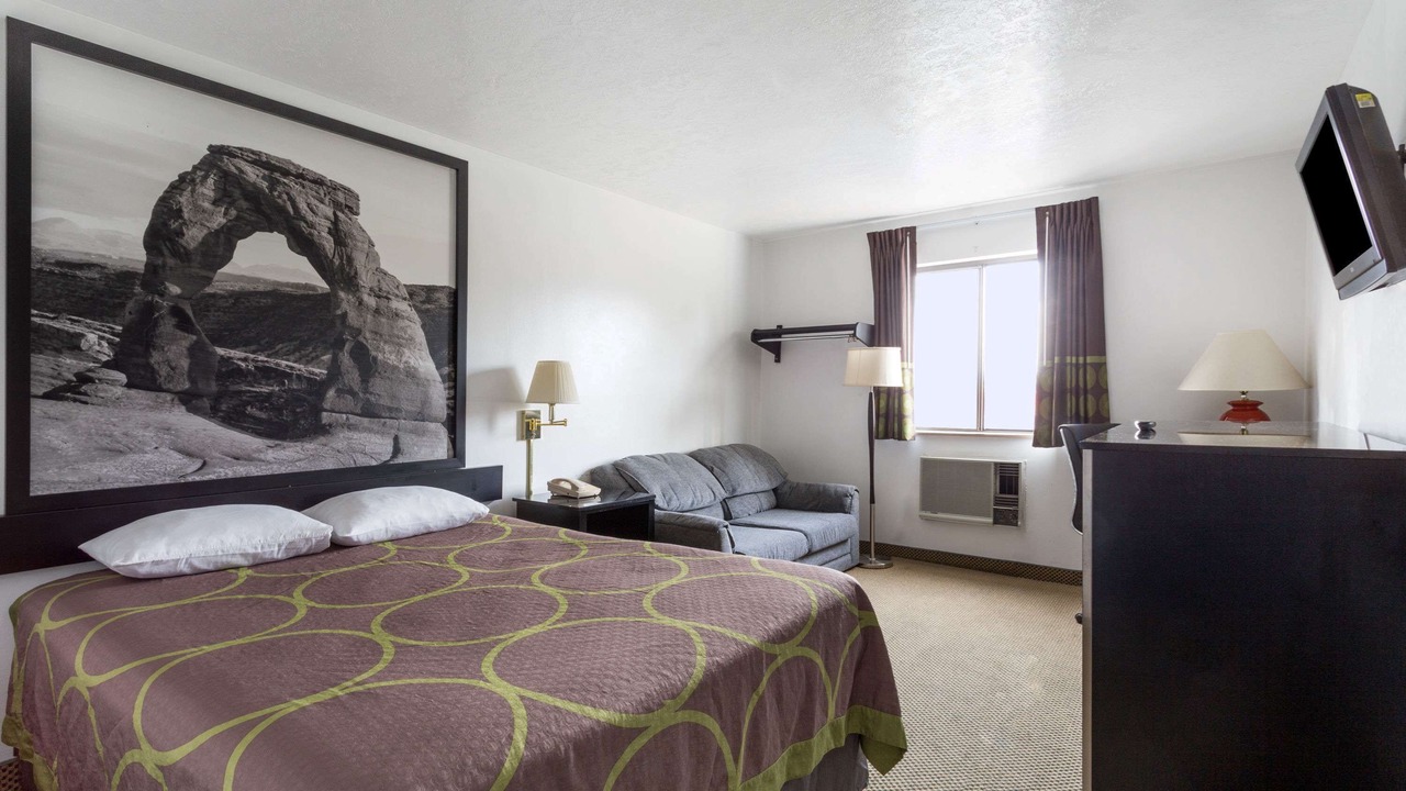 Photo of Bedroom in Logan