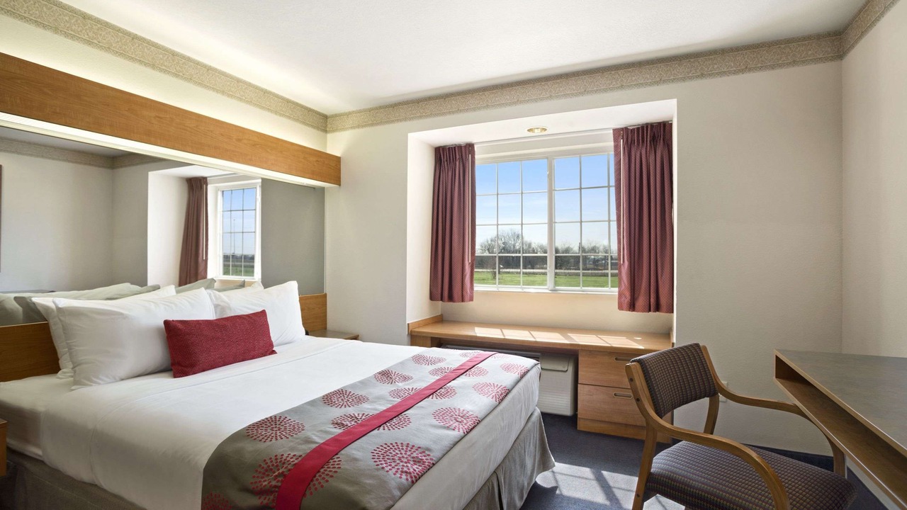Photo of Bedroom in Bloomington