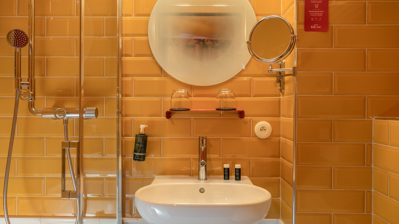 Photo of Bathroom in Quartier de la Roquette