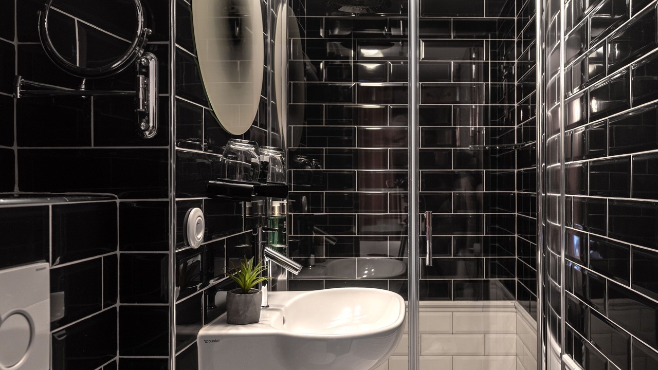 Photo of Bathroom in Quartier de la Roquette