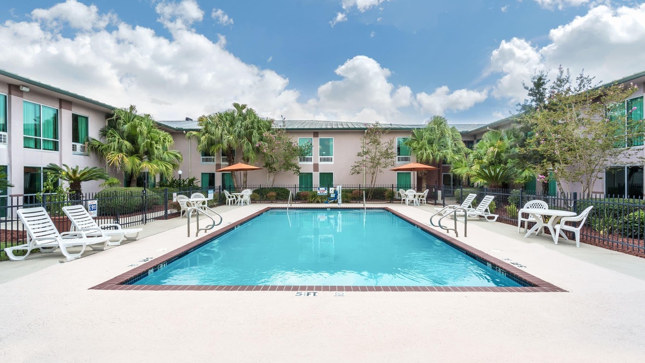 Photo of Outdoor in Luling