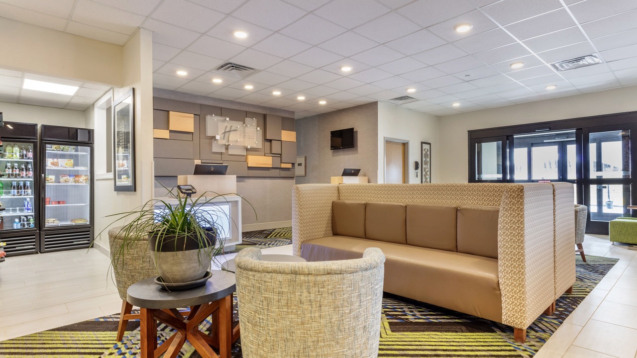 Photo of Livingroom in Metropolis
