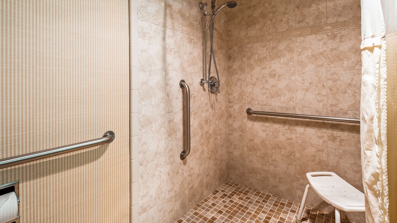 Photo of Bathroom in Lompoc