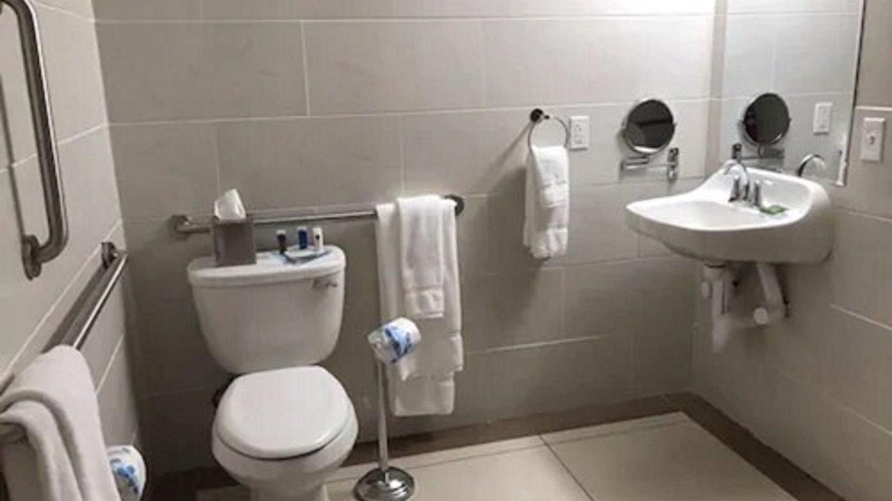 Photo of Bathroom in Normal