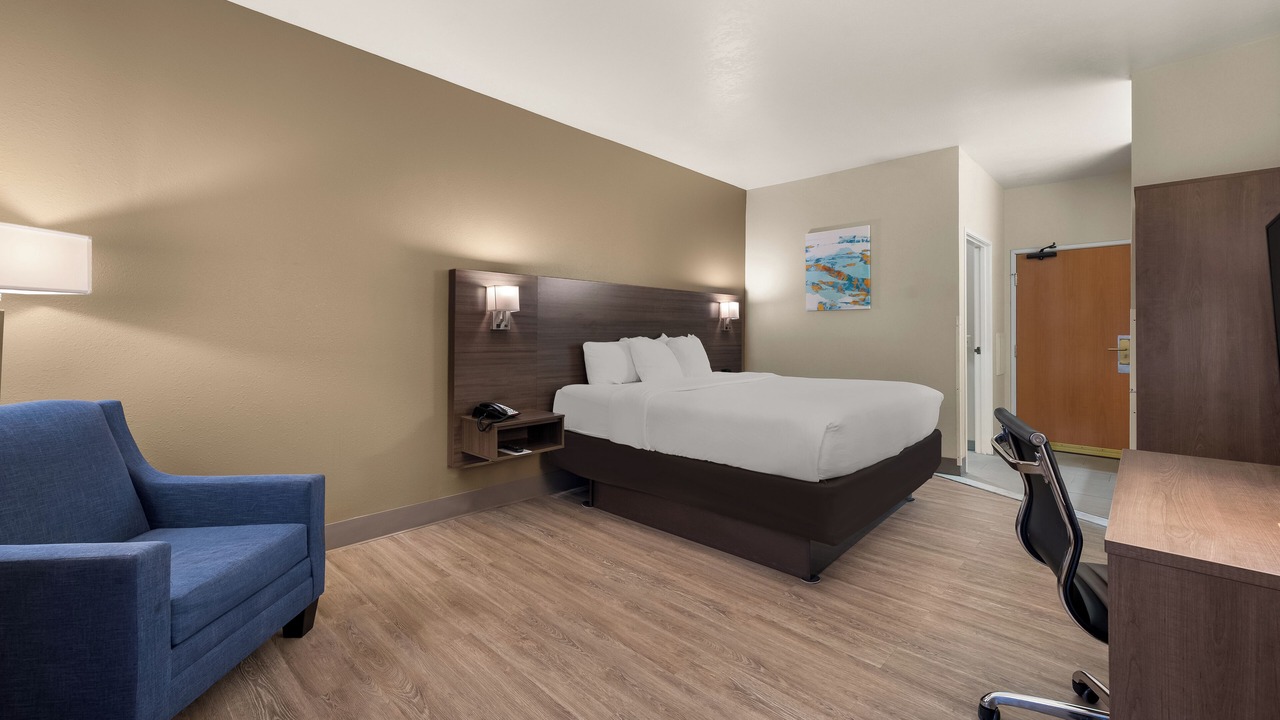 Photo of Bedroom in Fenton