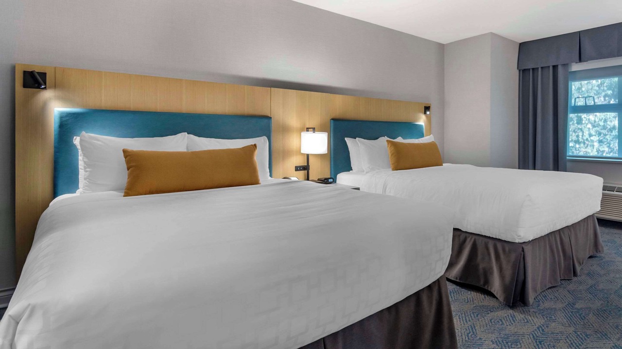 Photo of Bedroom in Lower Sumas Mountain