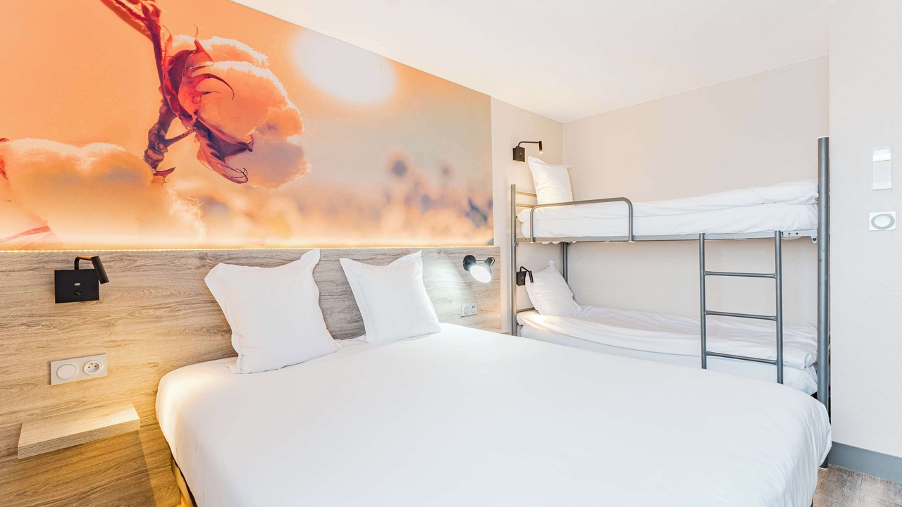 Photo of Bedroom in Chambray-les-Tours