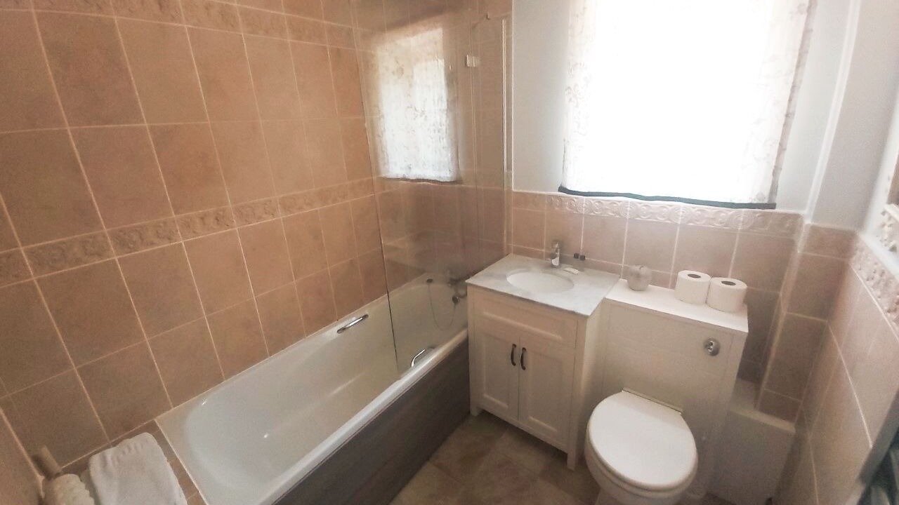 Photo of Bathroom in Manton