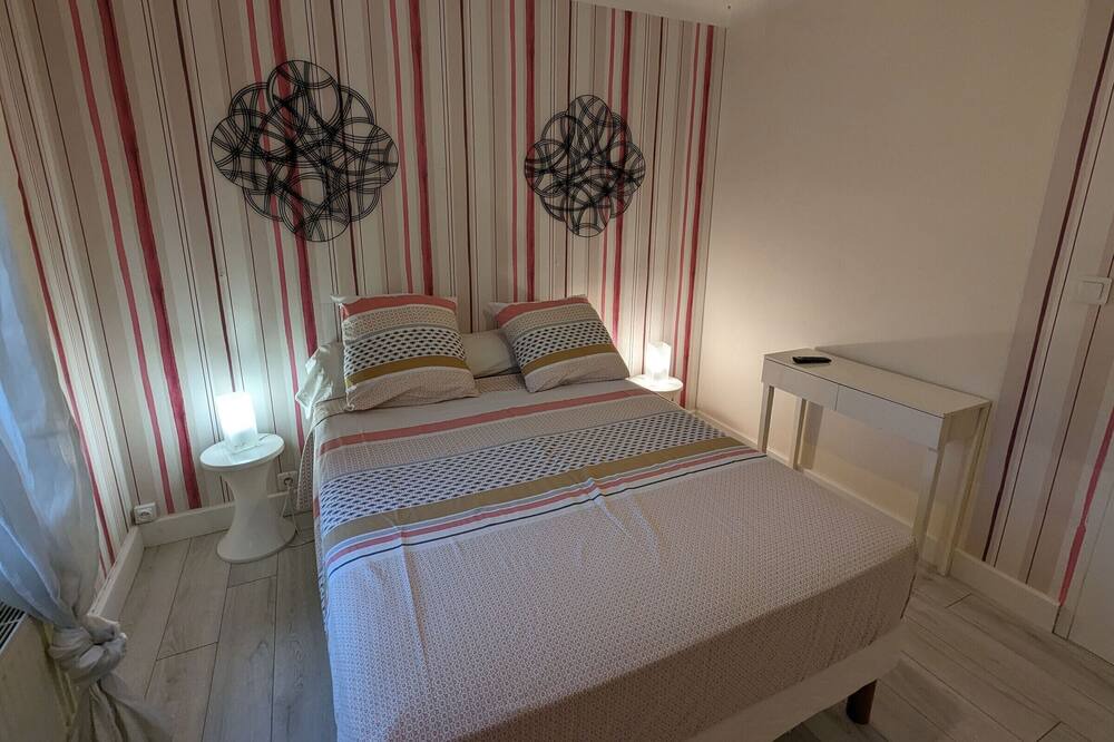 Photo of Bedroom in Saint-Pere-sur-Loire