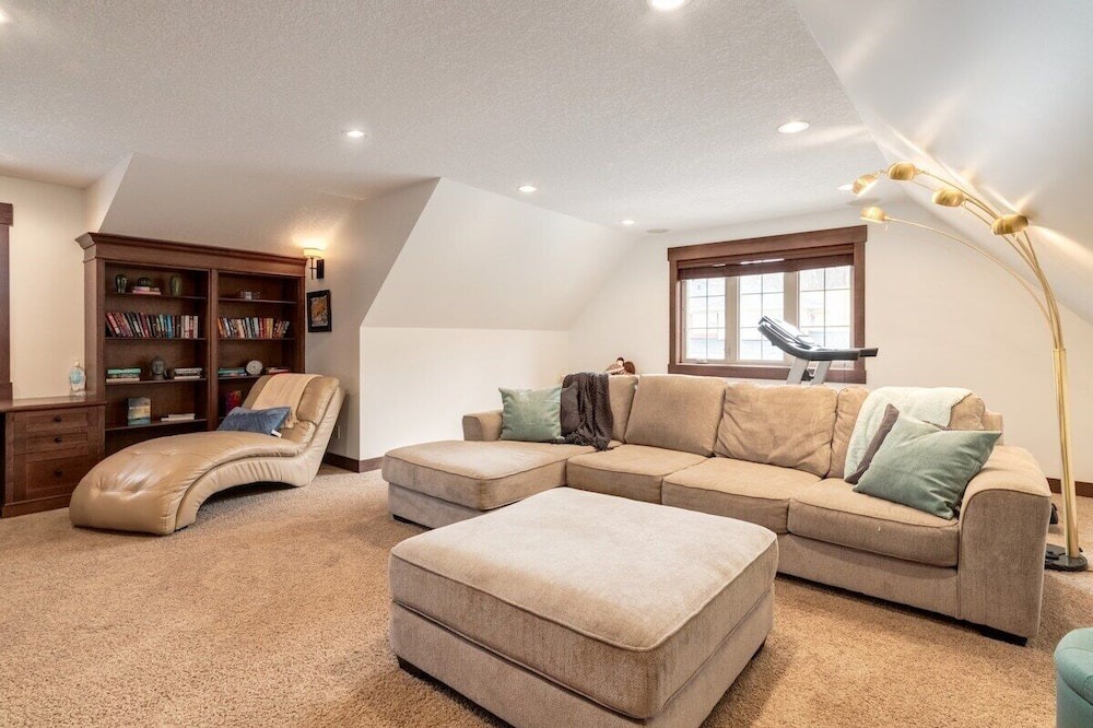 Photo of Livingroom in Calgary