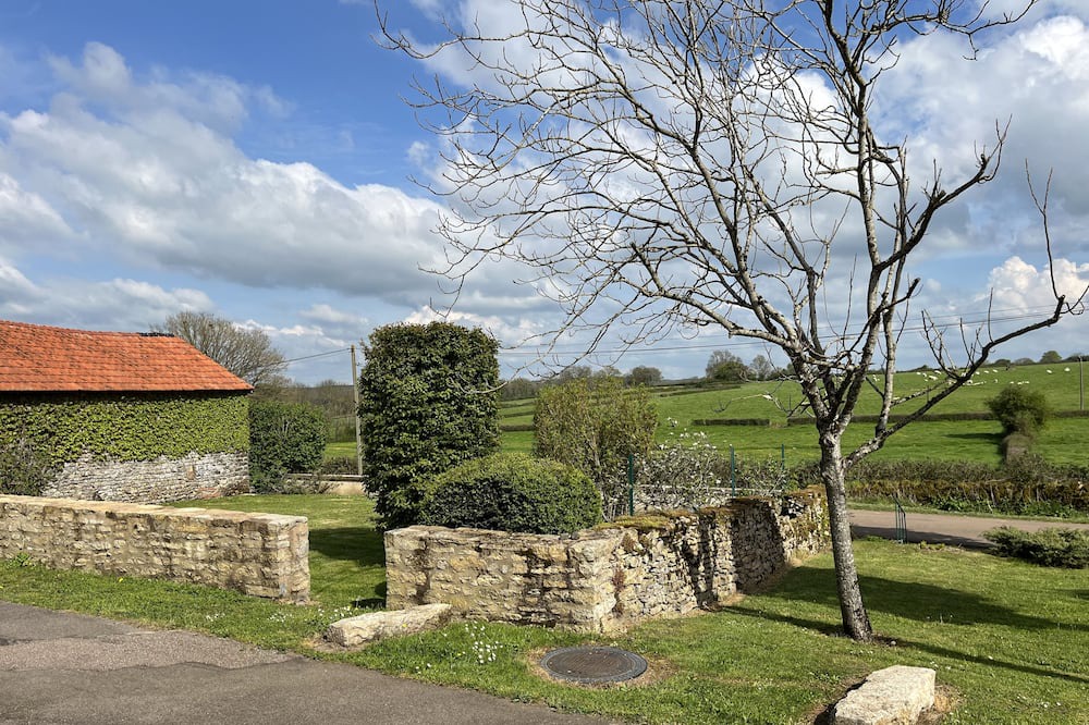 Photo of Outdoor in Marcheseuil