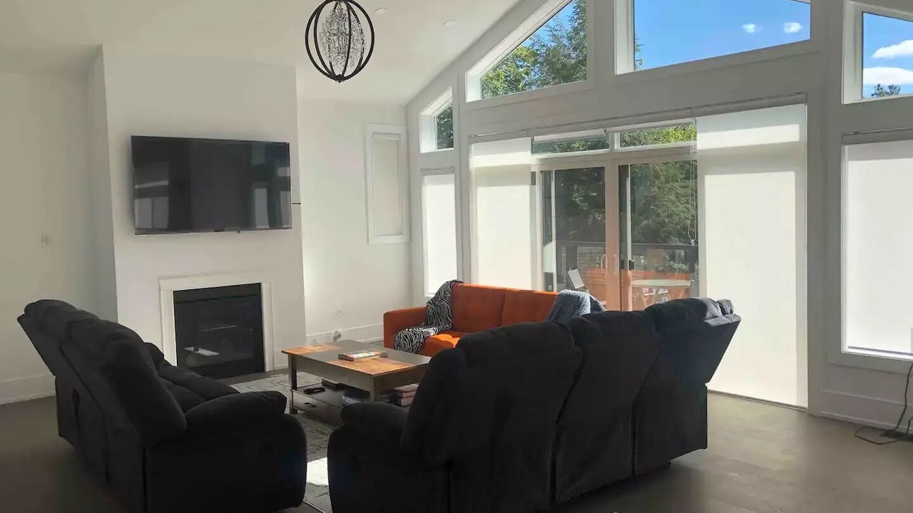 Photo of Livingroom in Perry