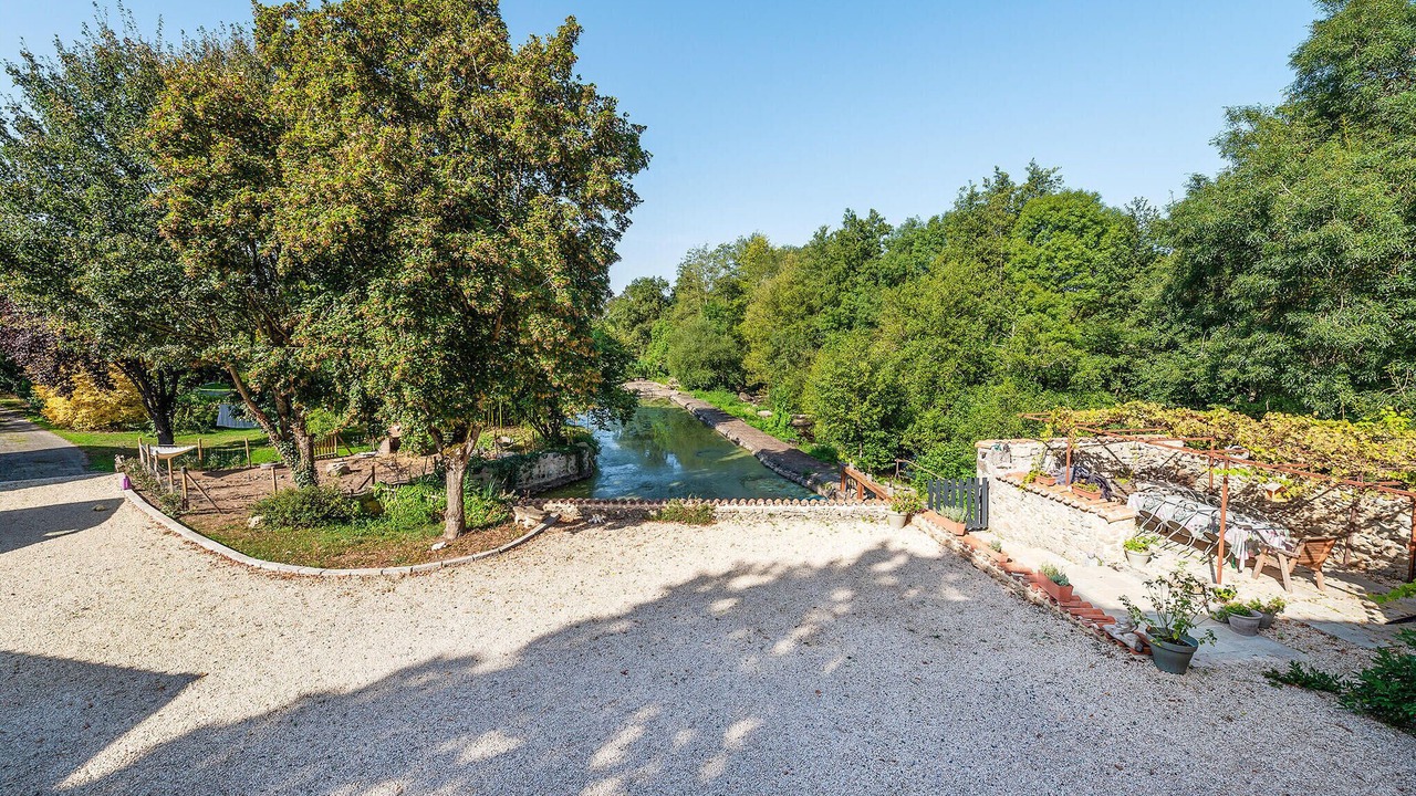 Photo of Outdoor in La Coudre