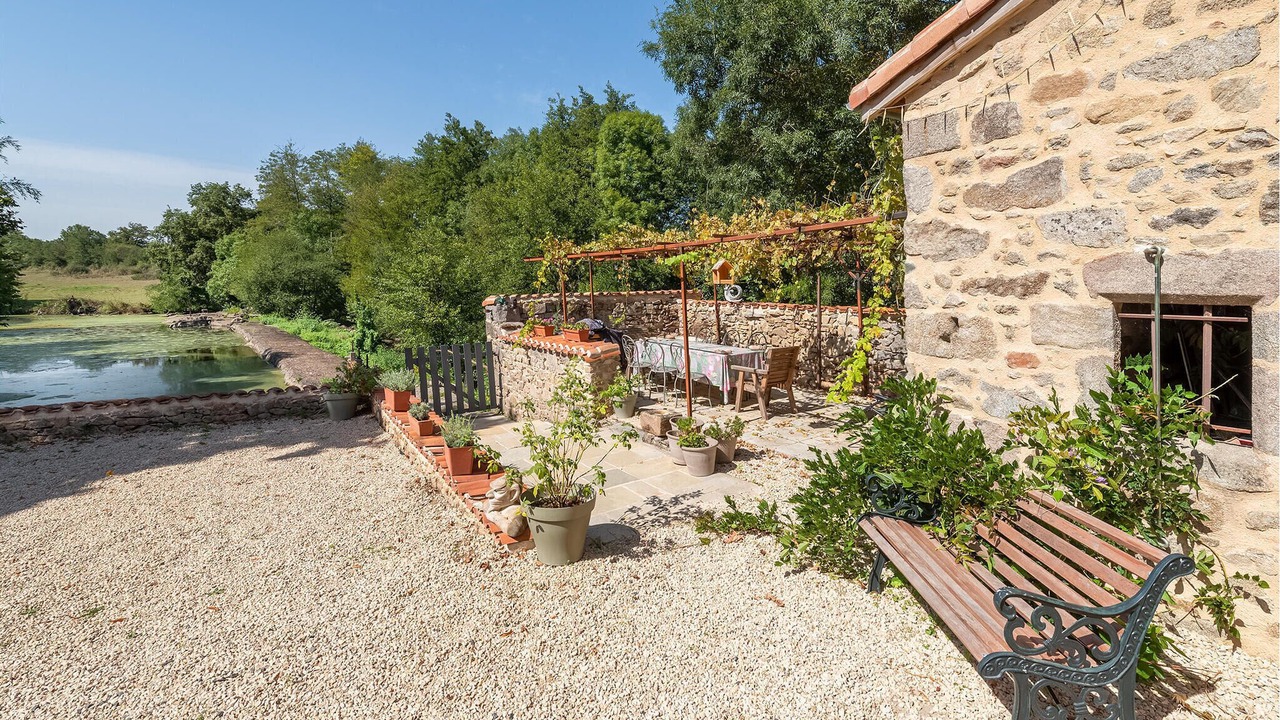 Photo of Outdoor in La Coudre