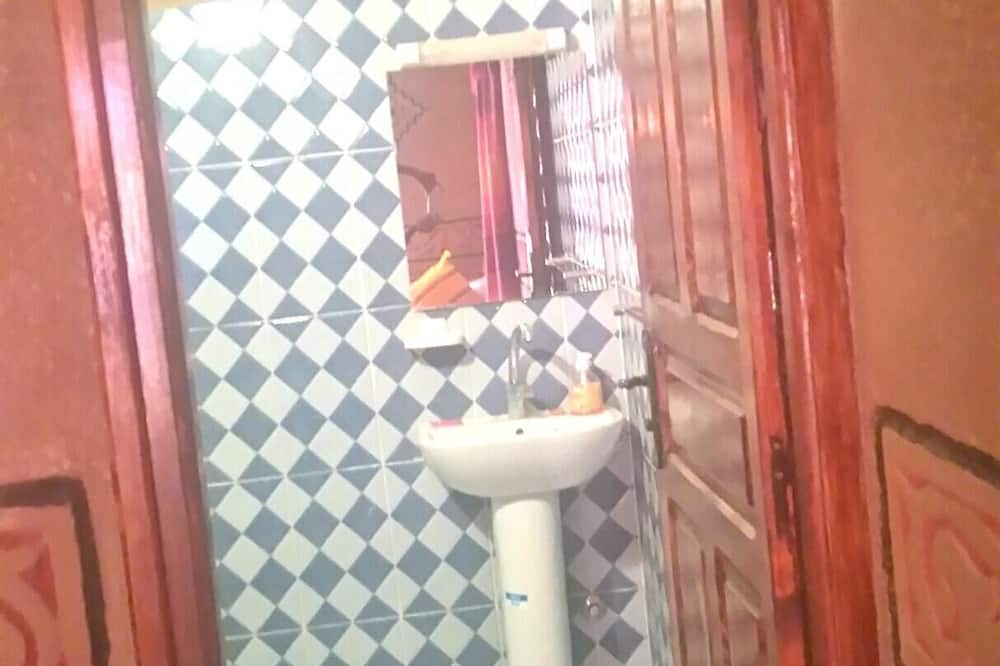 Photo of Bathroom in Amezrou