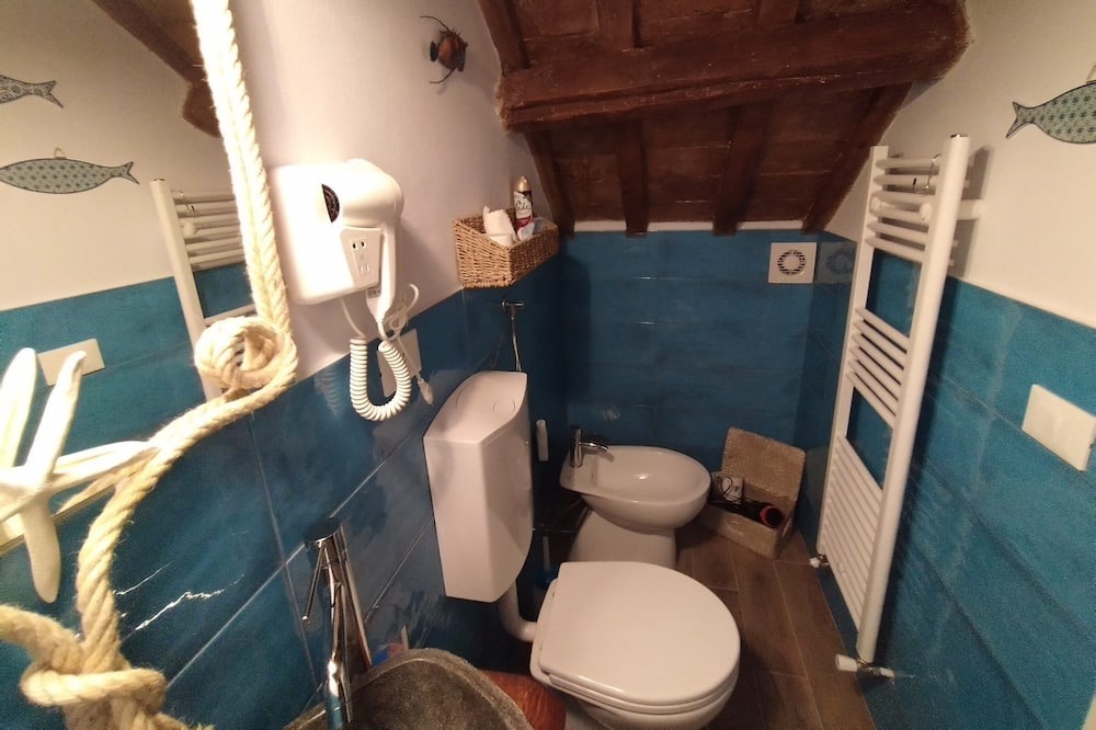 Photo of Bathroom in Macerata