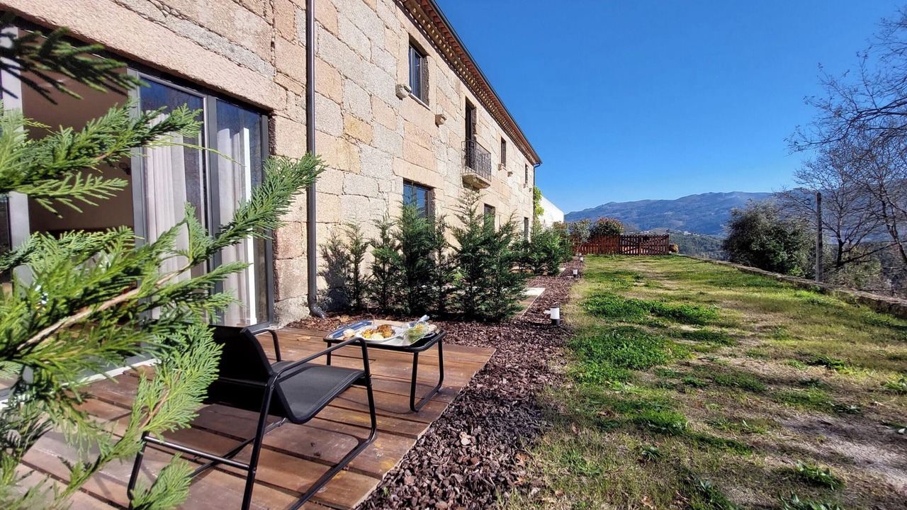 Photo of Patio Balcony in Bouro