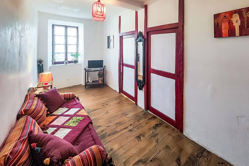 Photo of Bedroom in Angles