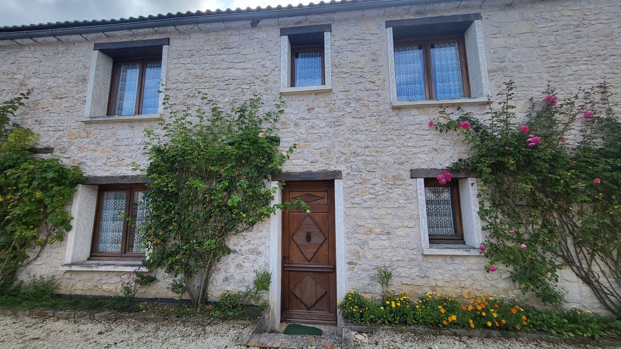 Photo of Outdoor in Chenou