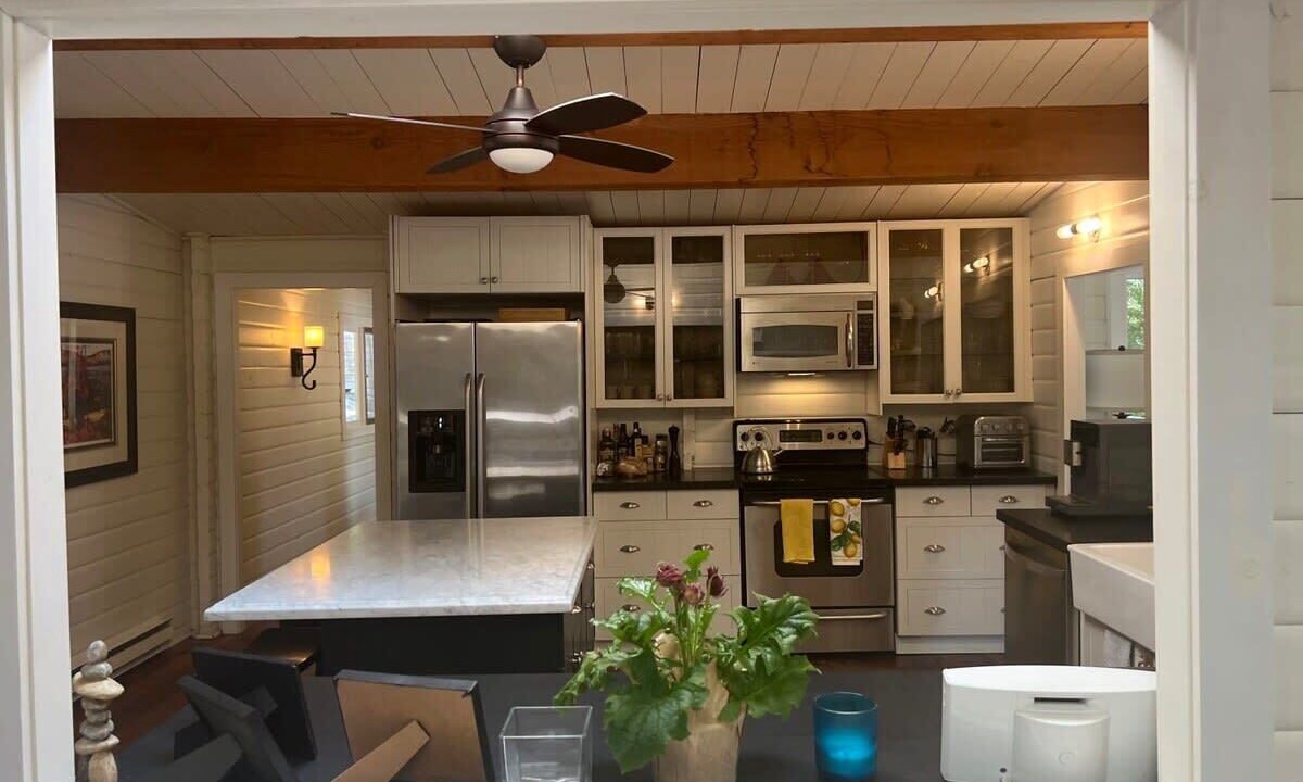 Photo of Kitchen in Muskoka Lakes