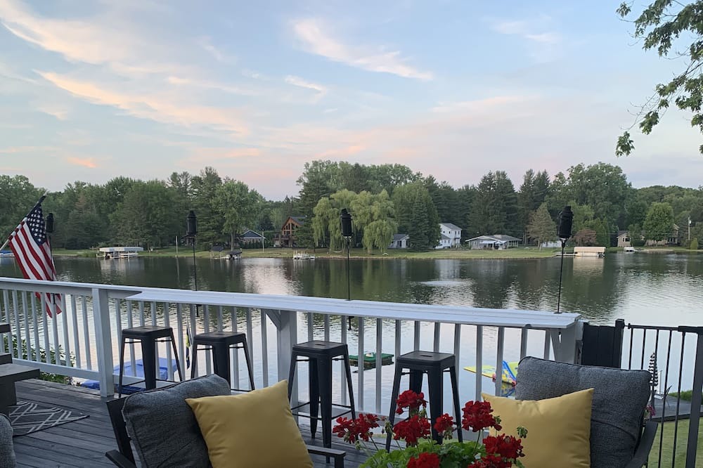 Photo of Outdoor in Fenton
