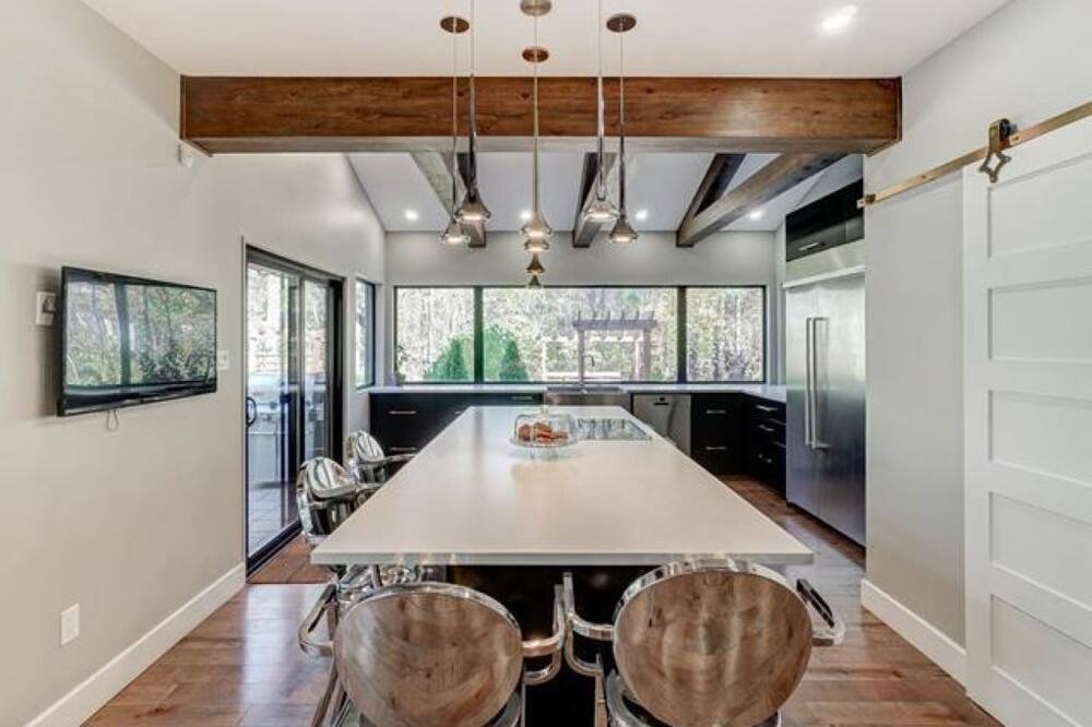 Photo of Kitchen in Aylmer