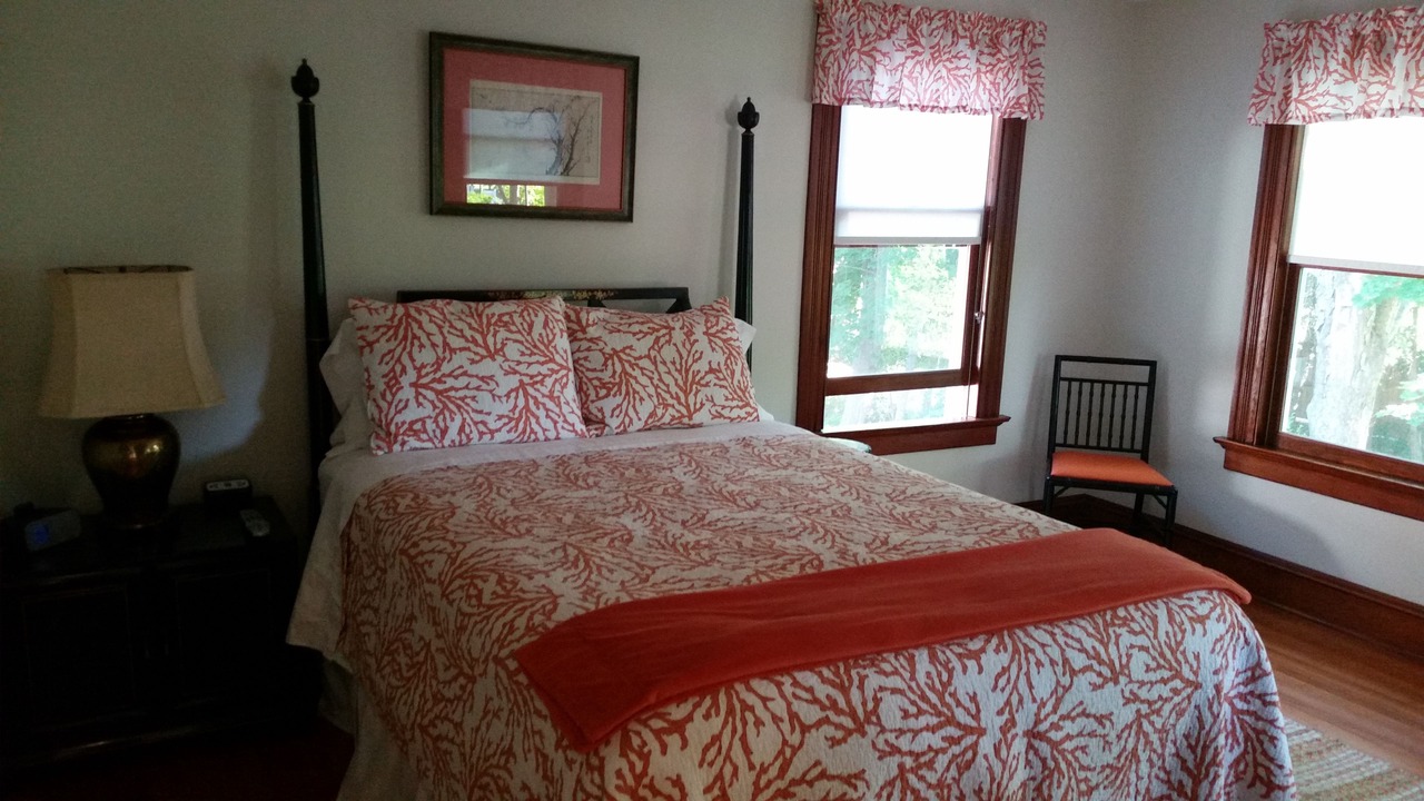 Photo of Bedroom in Amagansett North