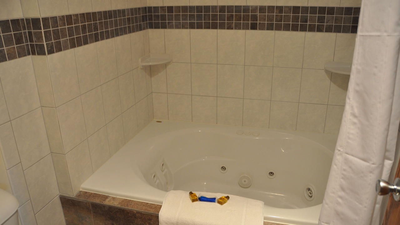 Photo of Bathroom in Ironton