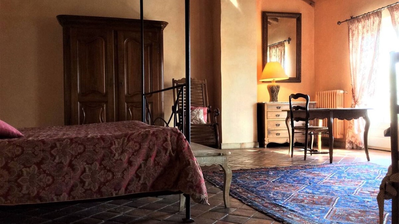 Photo of Bedroom in Arles