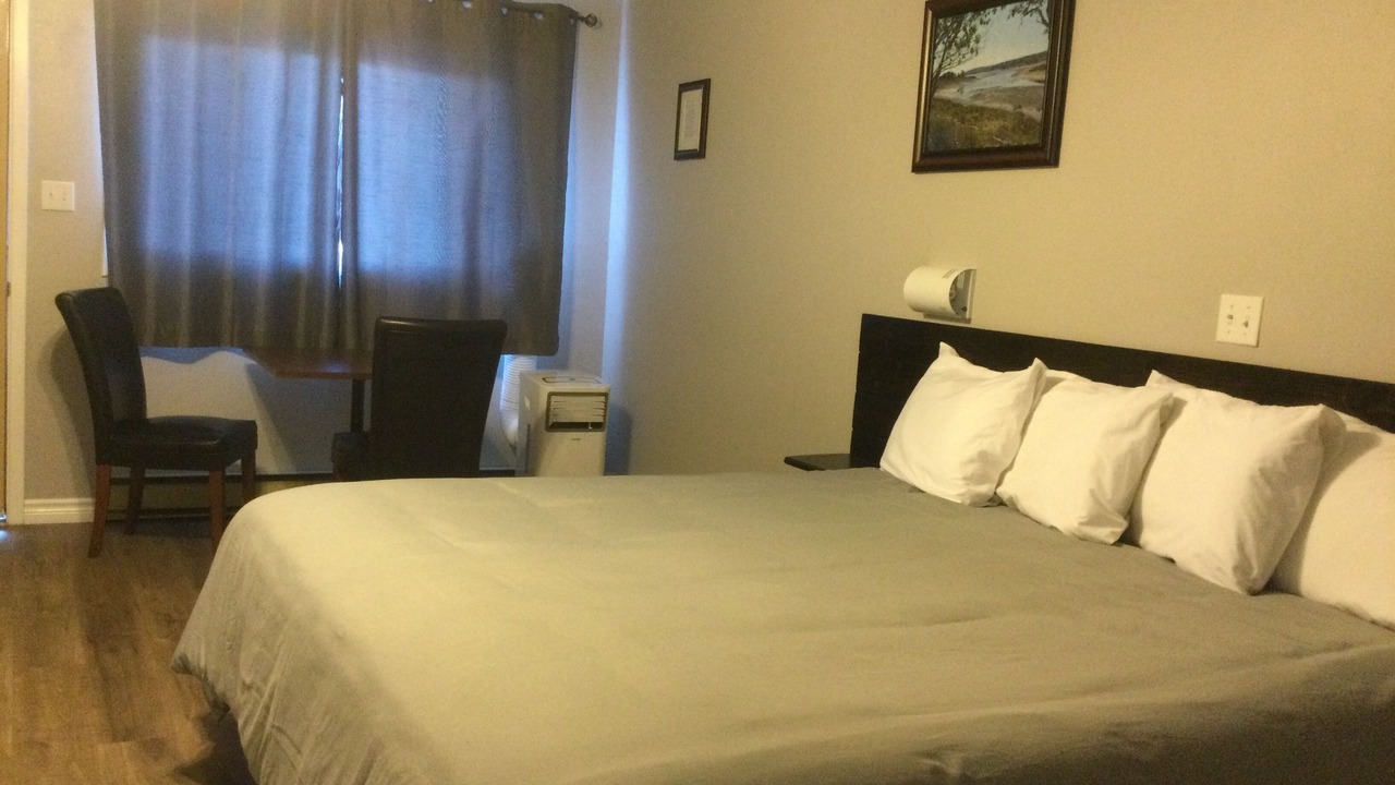Photo of Bedroom in Parrsboro