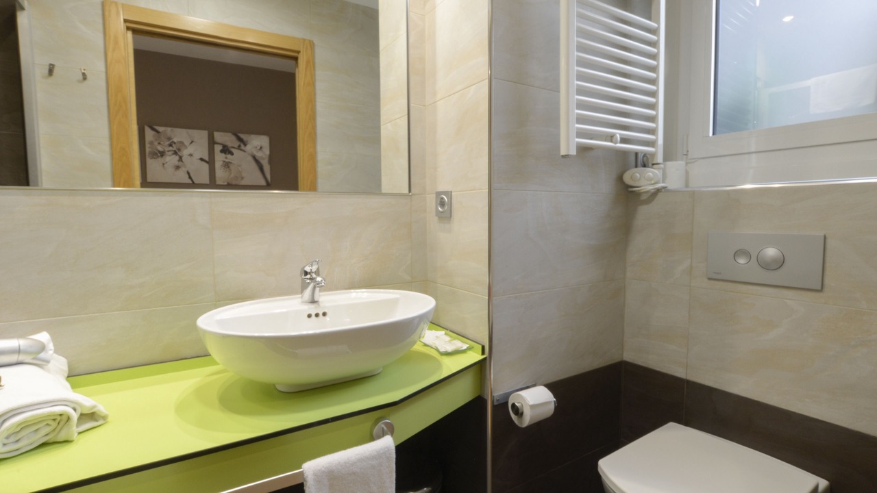 Photo of Bedroom in Gros