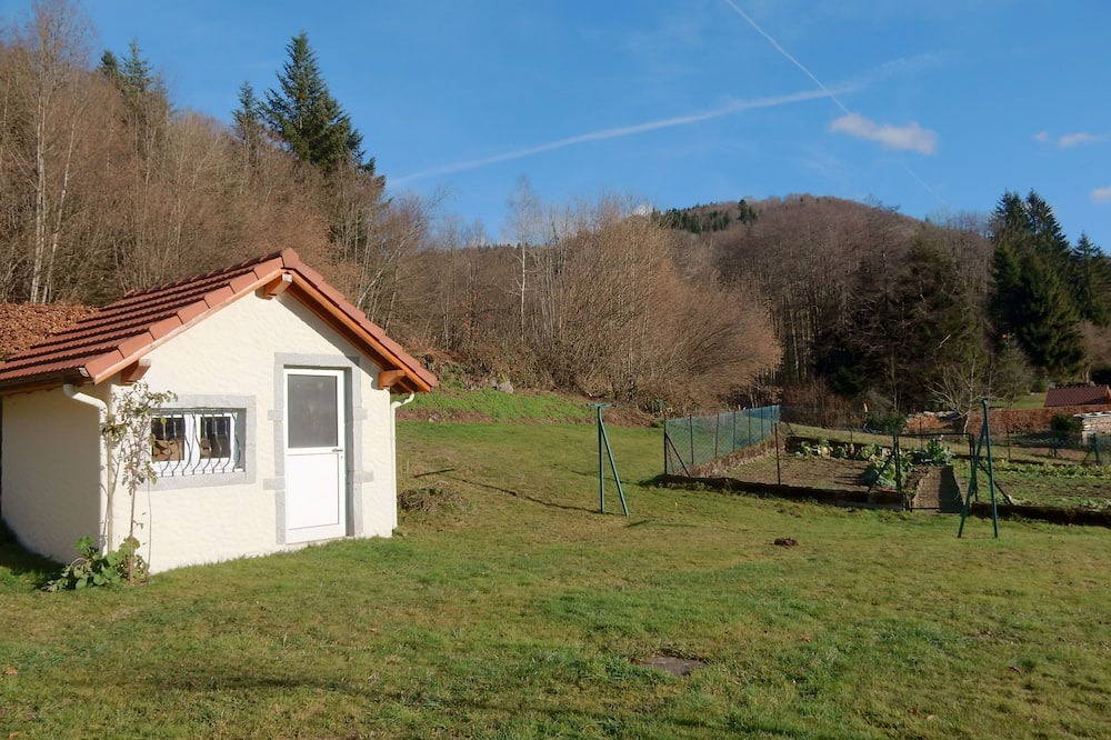 Photo of Outdoor in Haut-du-Them-Chateau-Lambert