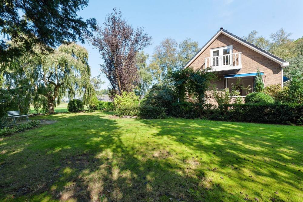 Photo of Outdoor in Mantinge