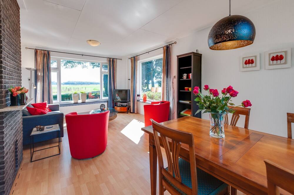Photo of Livingroom in Mantinge