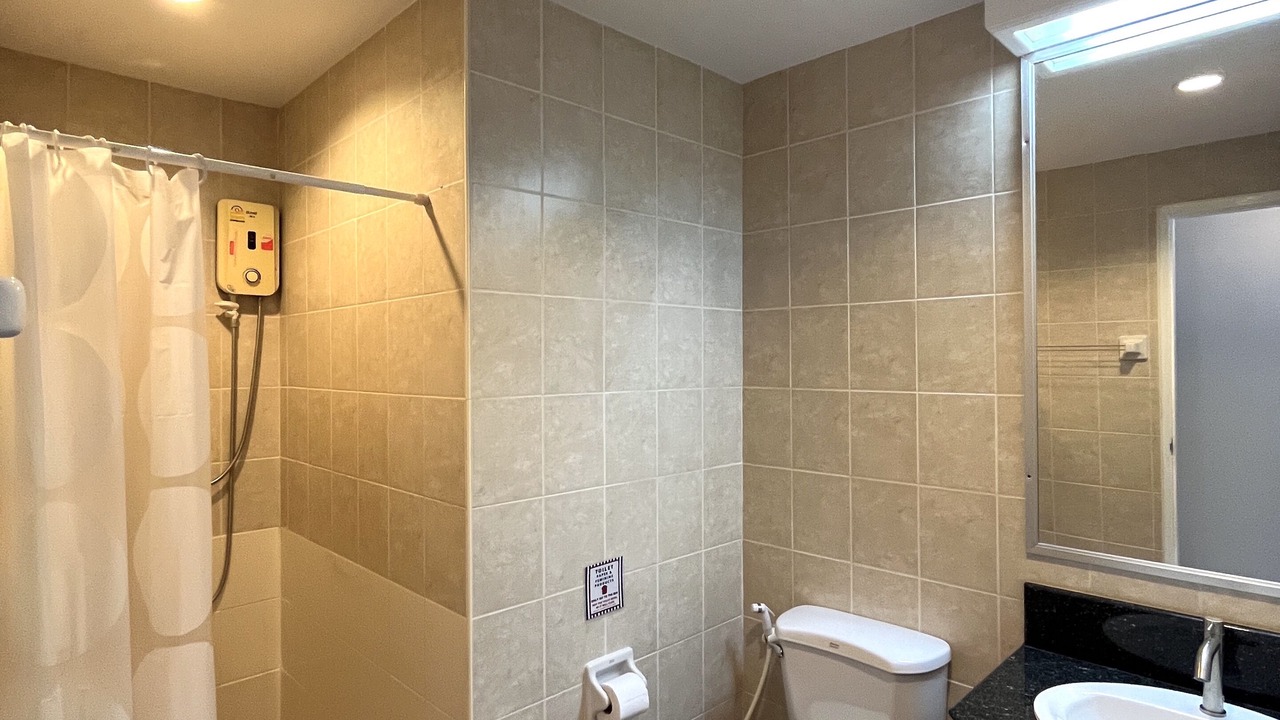Photo of Bathroom in Khuekkhak