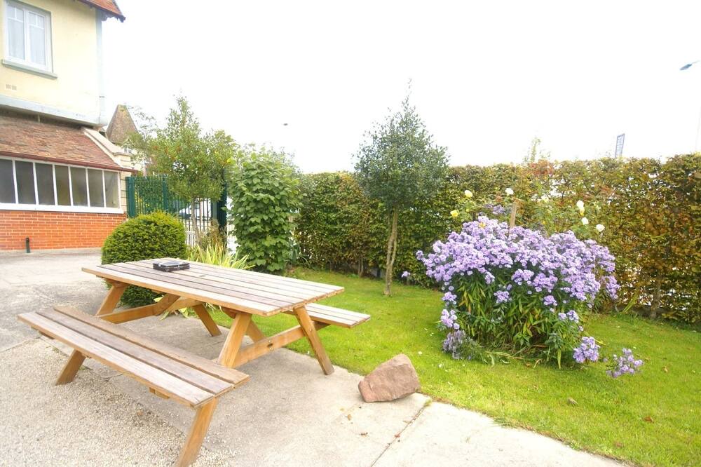 Photo of Outdoor in Bayeux