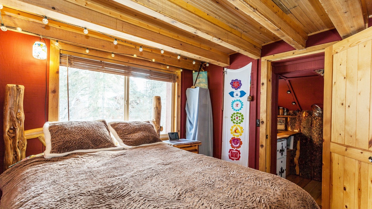 Photo of Bedroom in Sundance